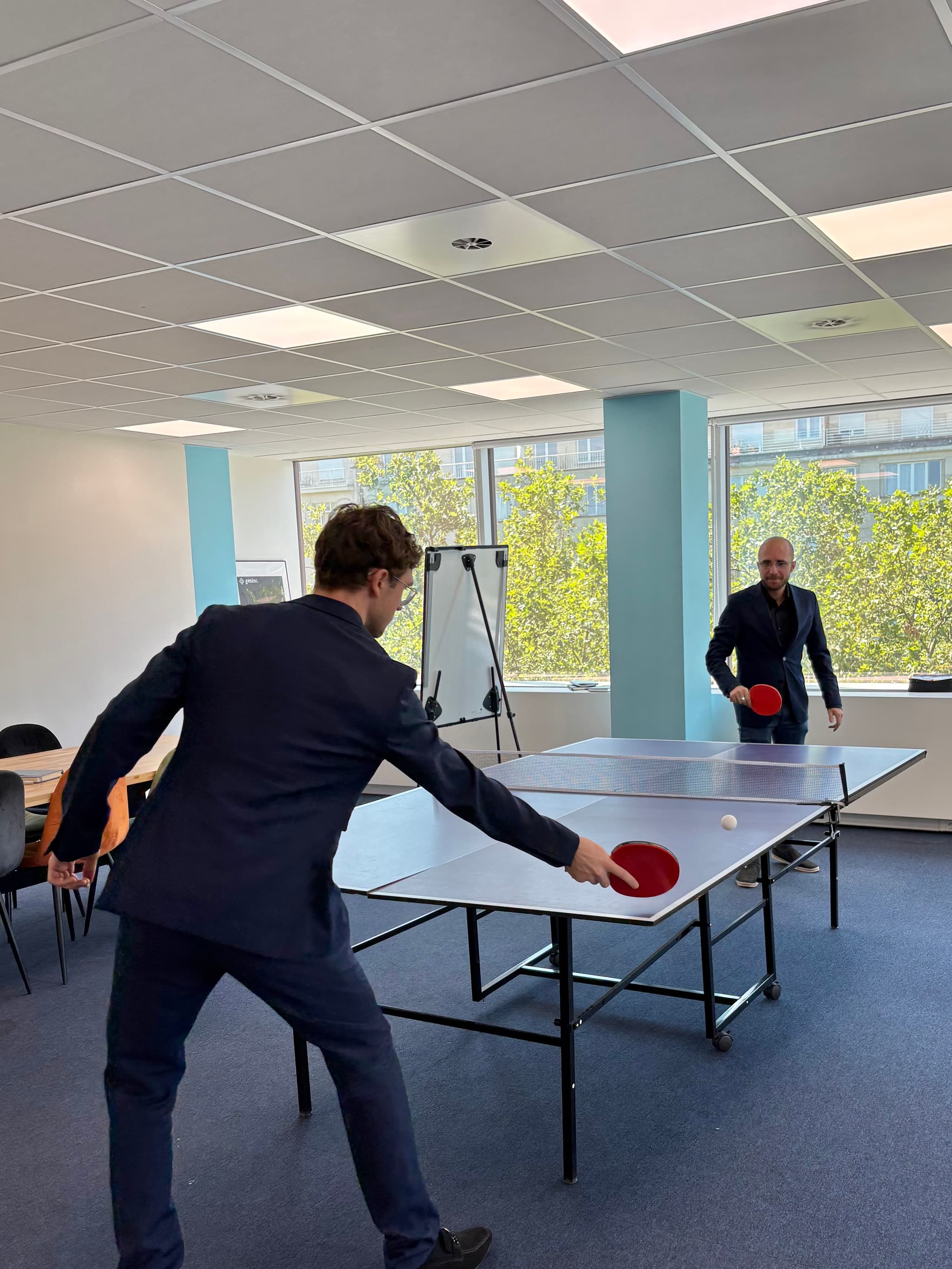 Zyverno team ping pong